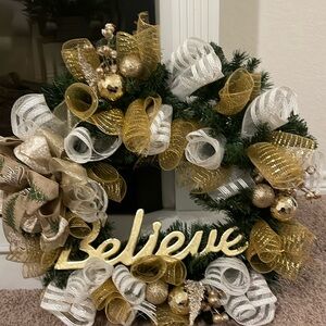 Gold and white wreath